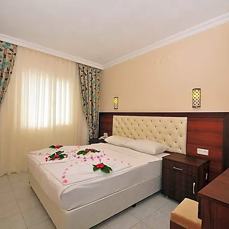 Lejlighedshotel Ozturk 4*