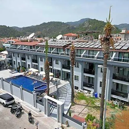 Ozturk Lejlighedshotel 4*