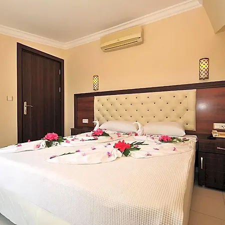 Ozturk Lejlighedshotel 4*