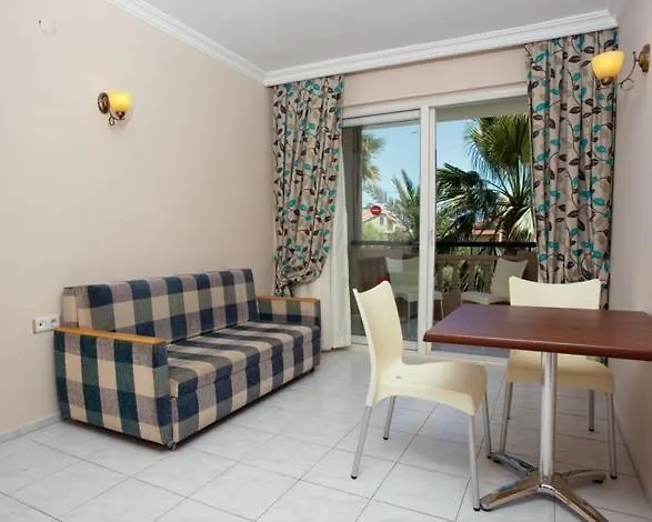 Ozturk Apart Otel 4*